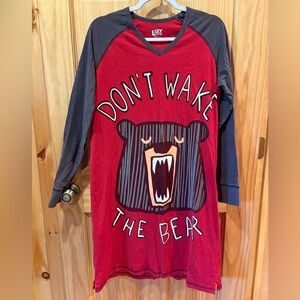 Lazy One Red Bear Graphic Don’t Wake The Bear V-neck women’s Nightshirt size S/M